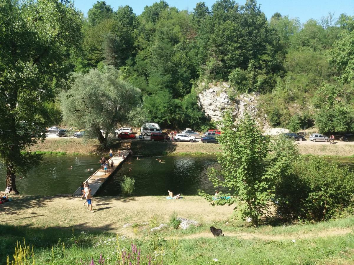 Studio Apartman Grizzly Slunj Zewnętrze zdjęcie